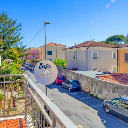 Stella Apartment Diano Marina